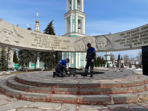 Группа «Газпром межрегионгаз» подготовила мемориалы с Вечными огнями к годовщине Дня Победы